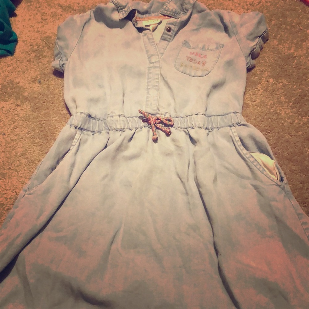 It doesn’t fit me anymore and it is a very cute